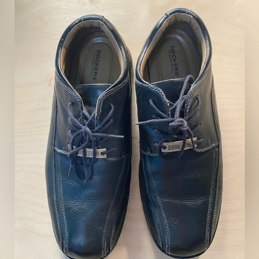 Dockers Pro Style Shoes 11.5 M (BT)